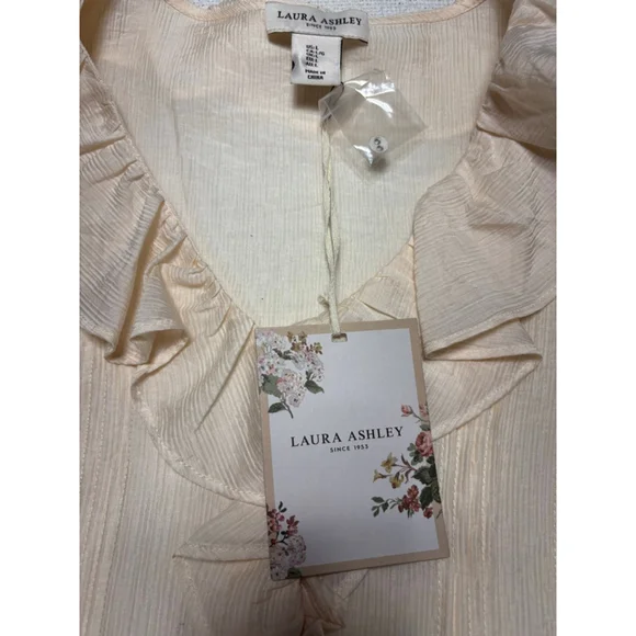 NWT Laura Ashley Vintage Inspired Crème Semi-Sheer Blouse with Puff Sleeve Sz L - Picture 4 of 7